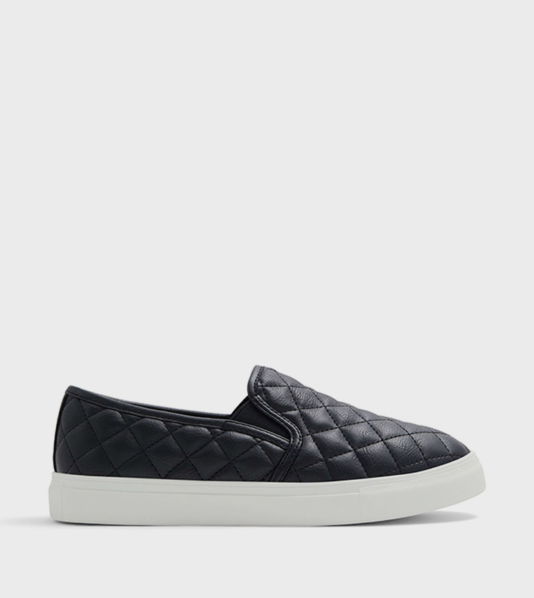 IGGYY Quilted Slip-On Shoes