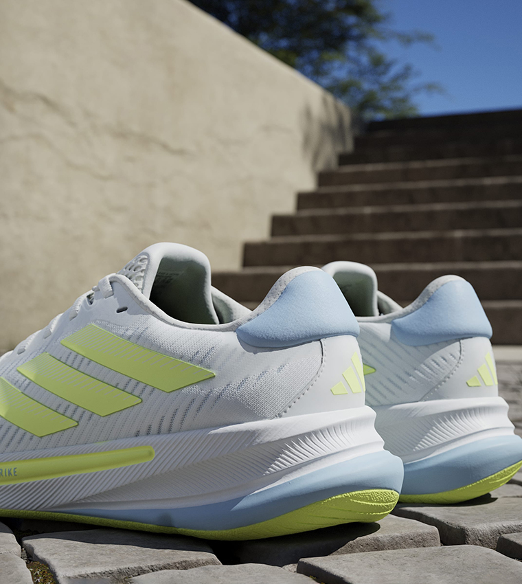 SUPERNOVA EASE Lace-Up Running Shoes