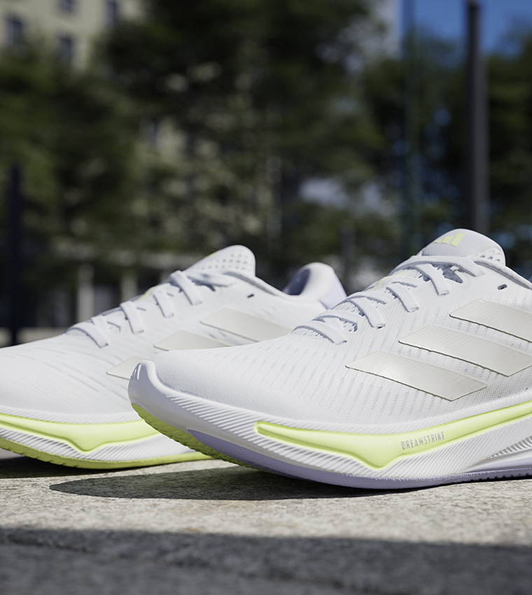 SUPERNOVA EASE Running Shoes