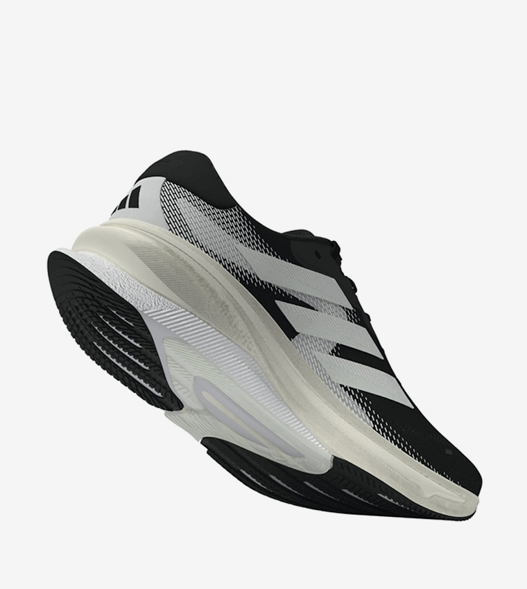 حذاء جري سوبرنوفا سولوشن برباط