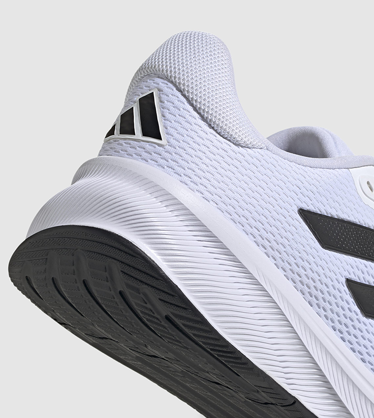 حذاء جري ريسبونس مخطط