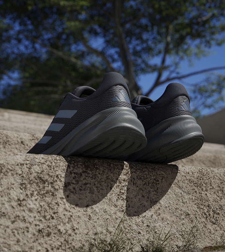 RESPONSE Lace Up Running Shoes