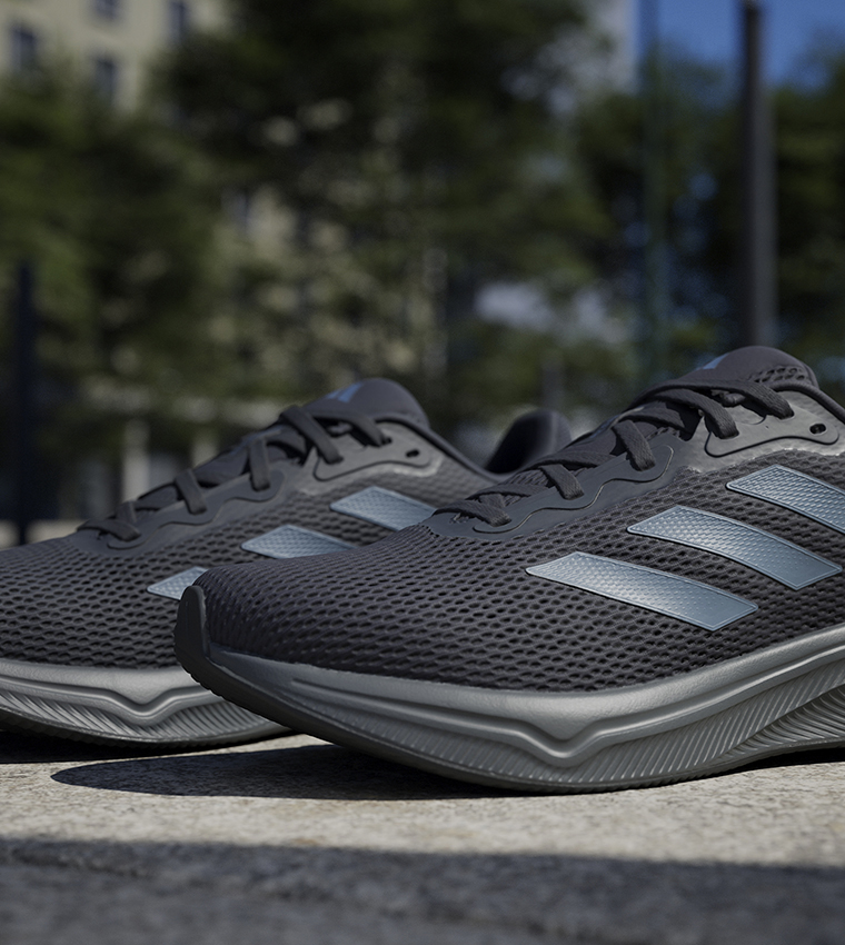 RESPONSE Lace Up Running Shoes