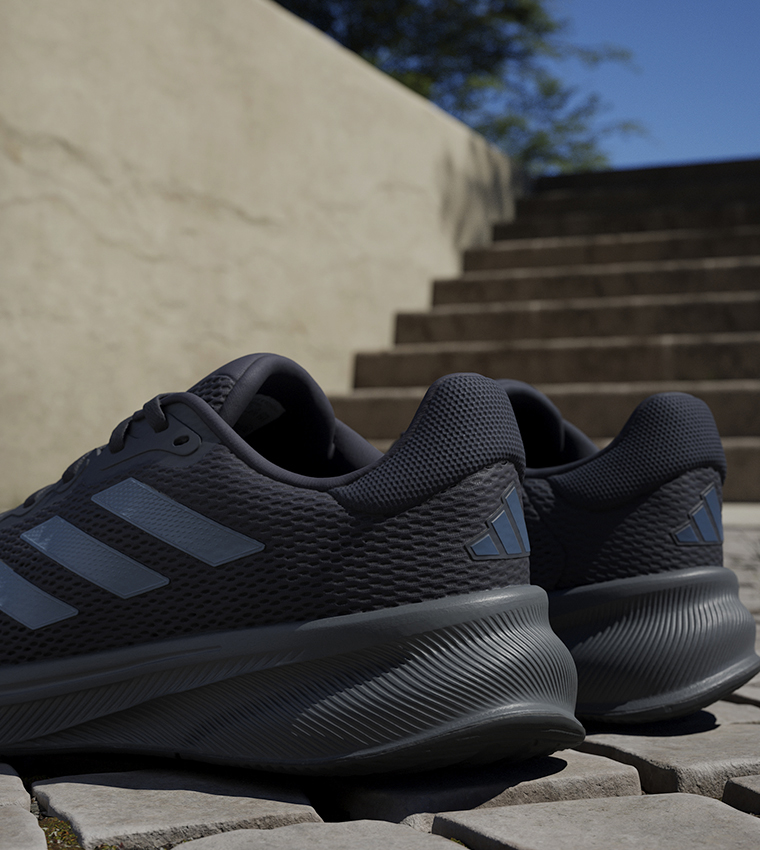 RESPONSE Lace Up Running Shoes