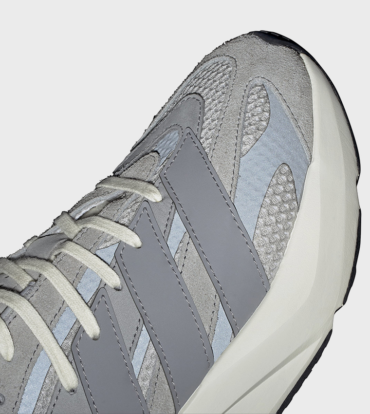 LIGHTBLAZE Logo Detail Mesh Sneakers