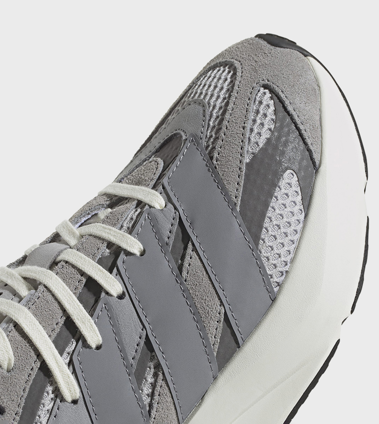 LIGHTBLAZE Logo Detail Mesh Sneakers