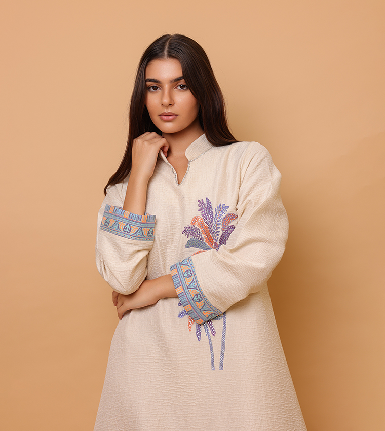 Patterned Stand Collar Jalabiya