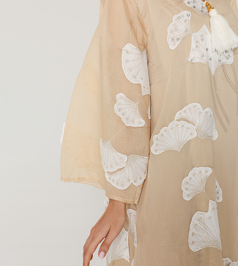 Flower Embroidered Jalabiya