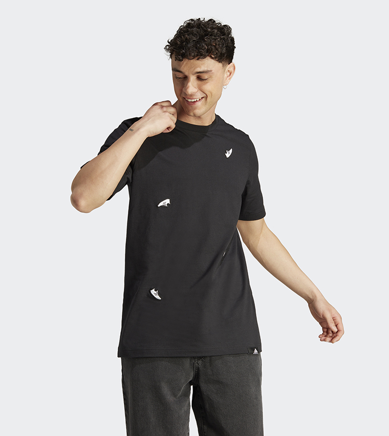 UNDEN Embroidered Crew Neck T-Shirt