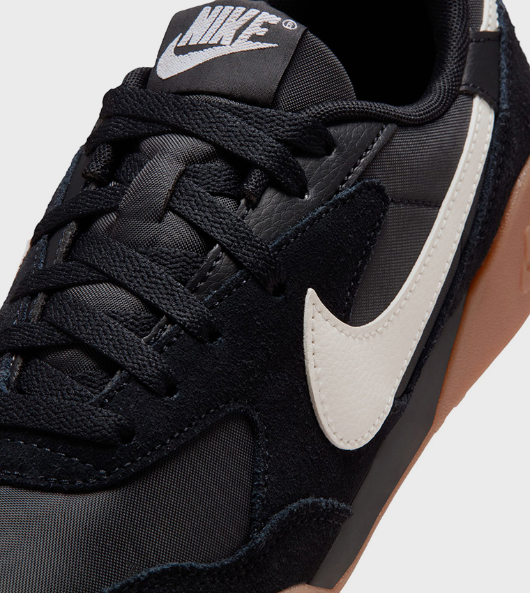 TERRA MANTA Suede Lace-Up Sneakers