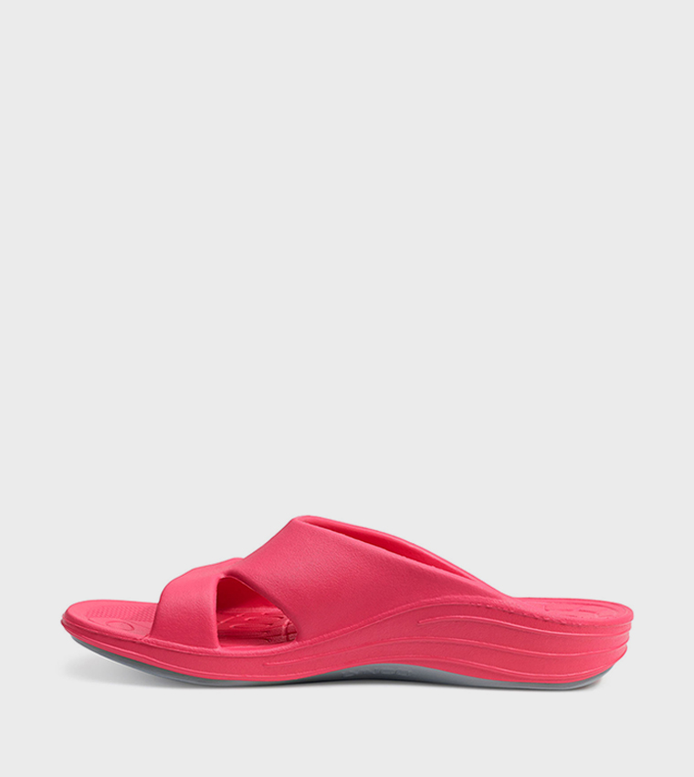 BALI Orthotic Textured Slides