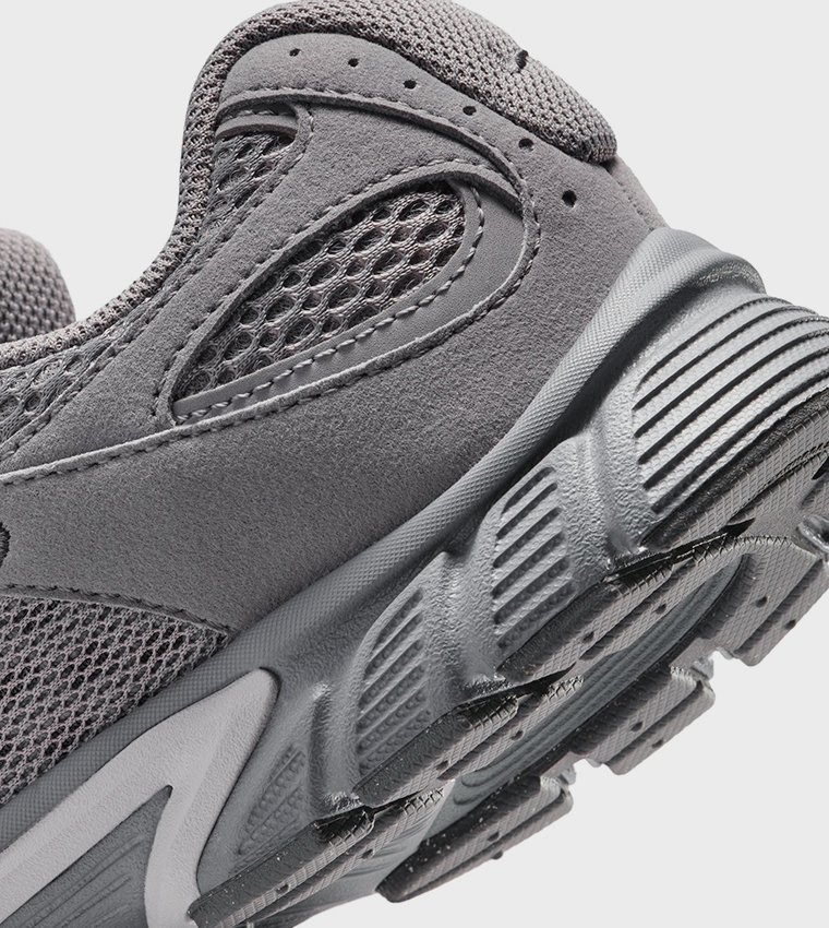 V5 Runner SUEDE Mesh Sneakers