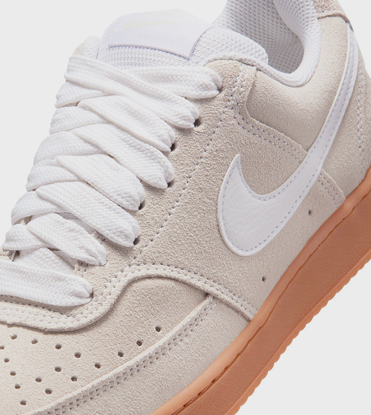 سنيكرز كورت فيجن إف إل برباط