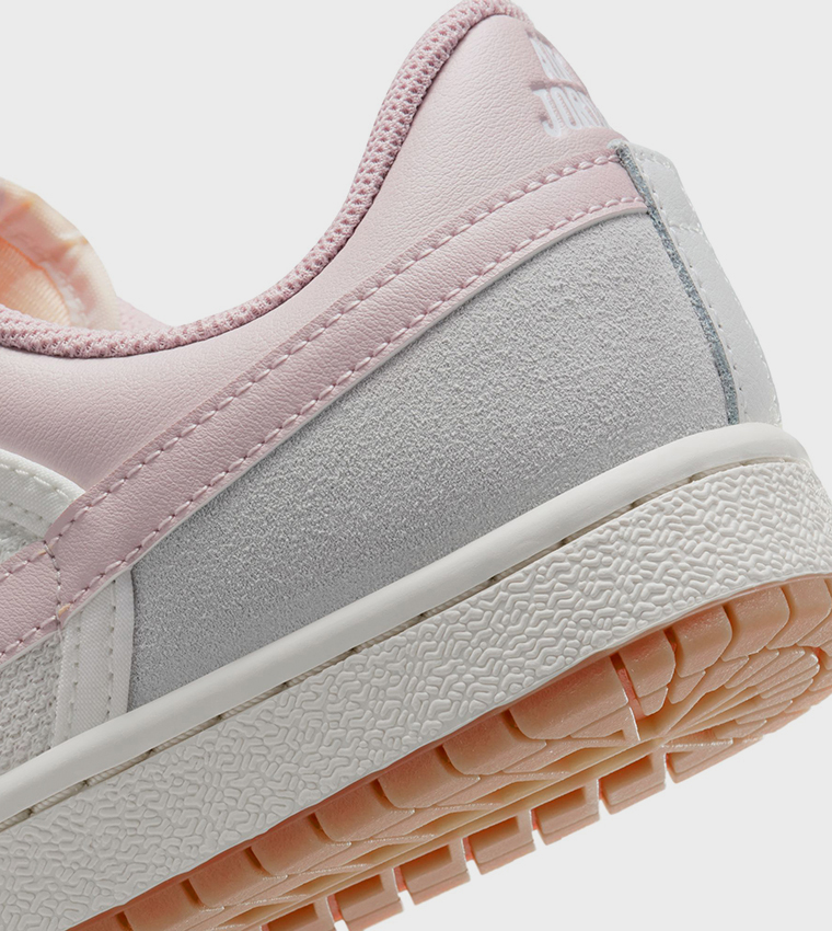 AIR JORDAN SKYLINE Basketball Shoes