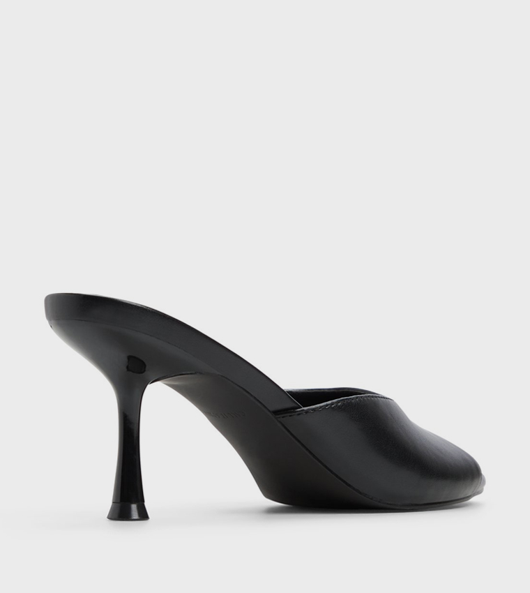 صندل كعب سادة 