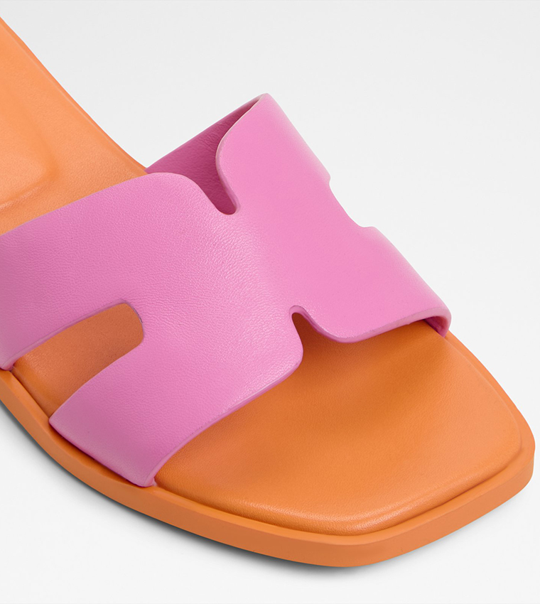ITSANDAL Color Block Flat Sandals