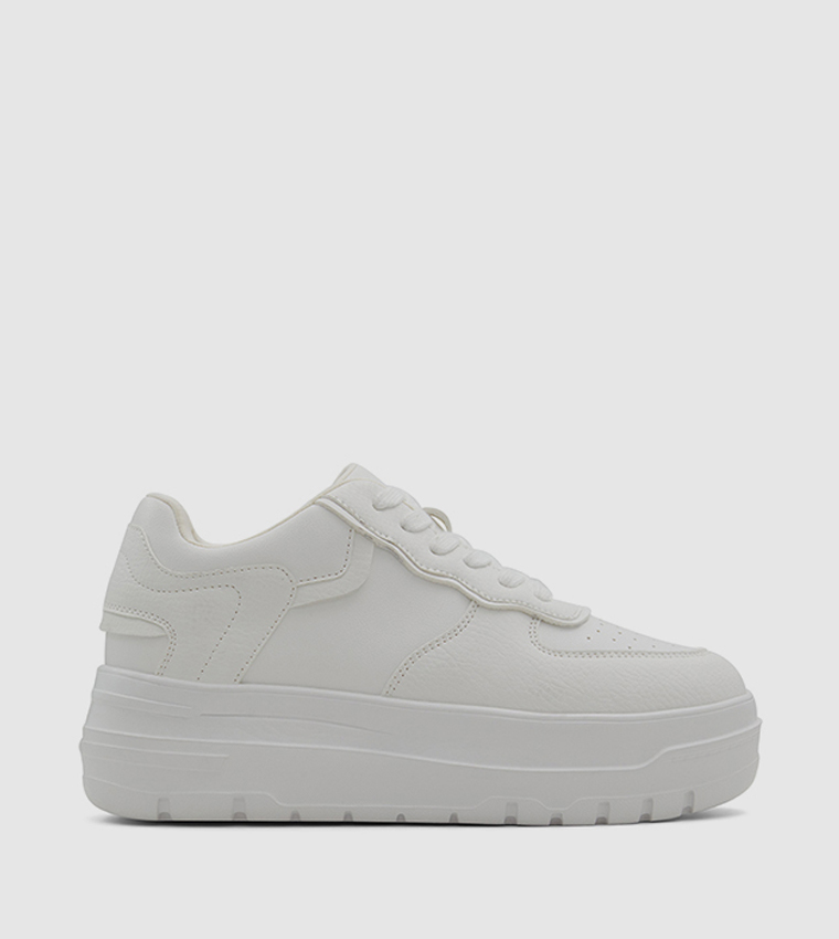 IVEY Low Top Sneakers