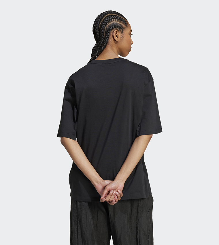 Essentials Short Sleeves Boyfriend T-Shirt