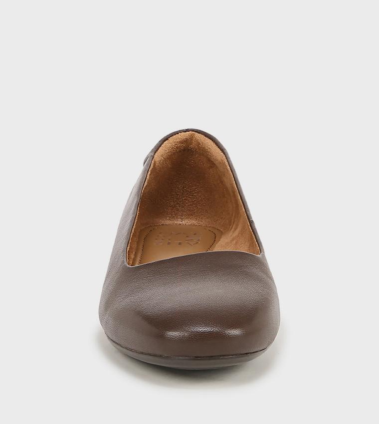 KELLY Almond Toe Ballerinas
