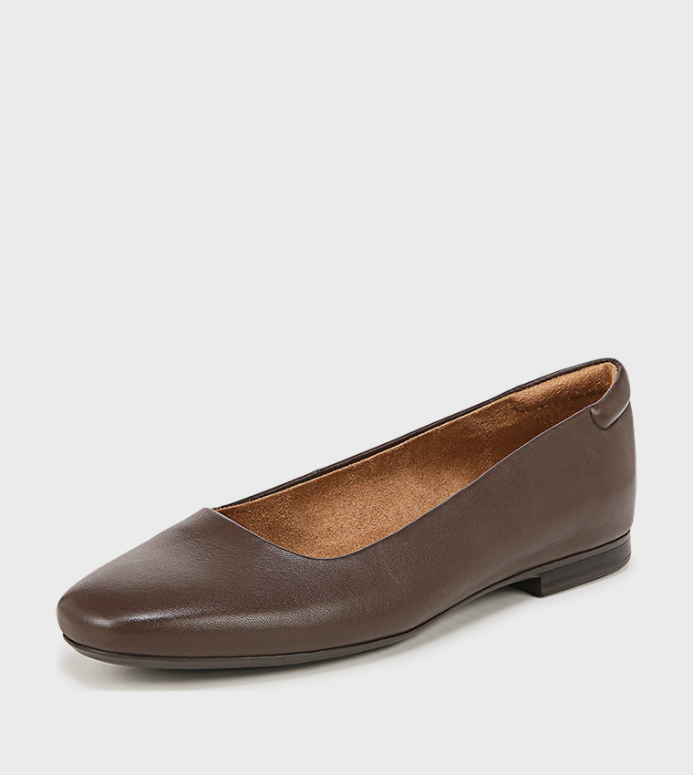 KELLY Almond Toe Ballerinas