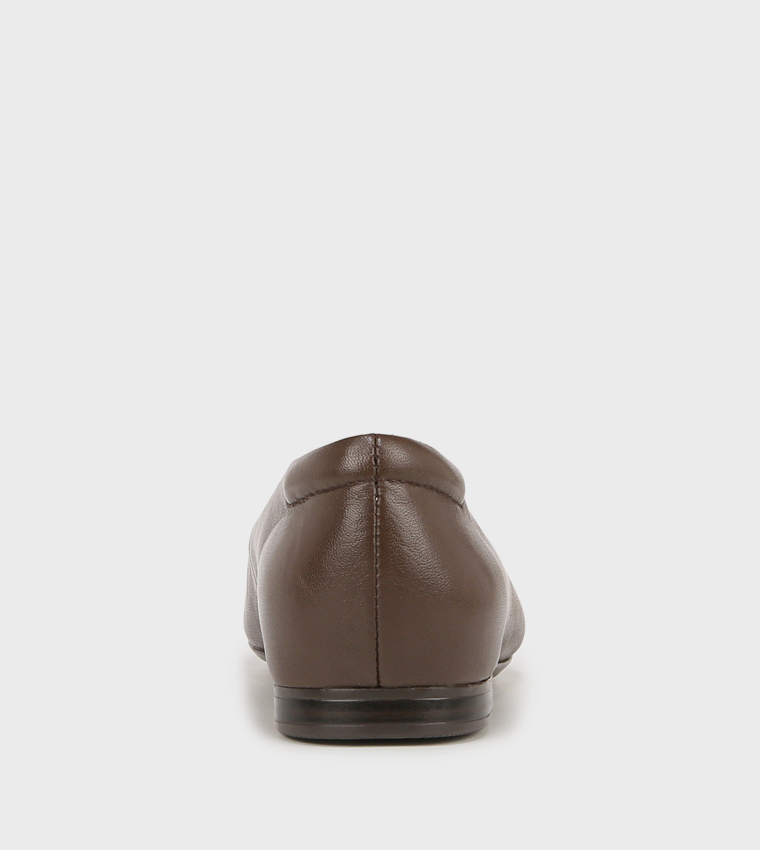 NAKELLY-BALLET Square Toe Ballerinas
