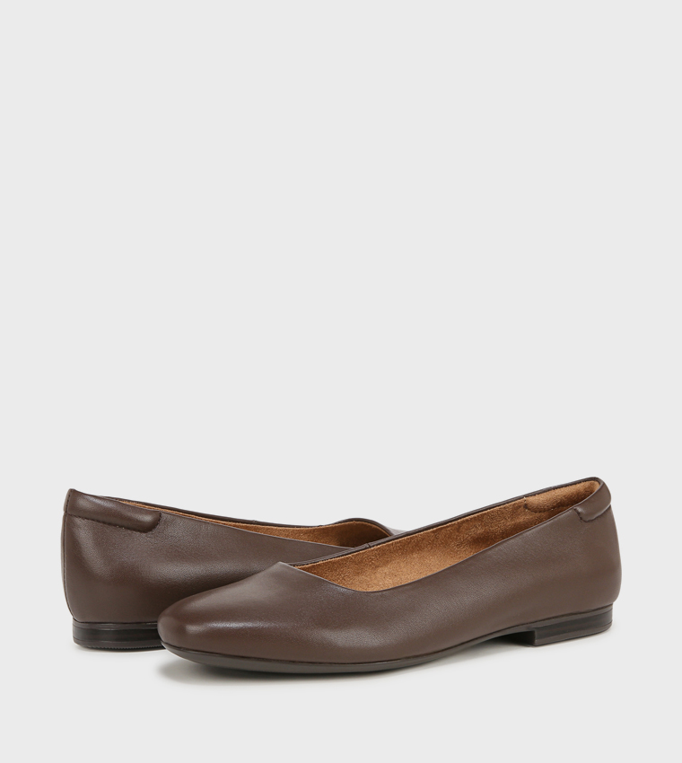 NAKELLY-BALLET Square Toe Ballerinas