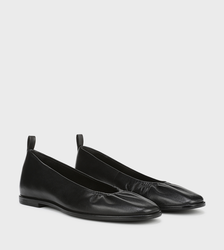 ESTIE Slip-On Ballerinas