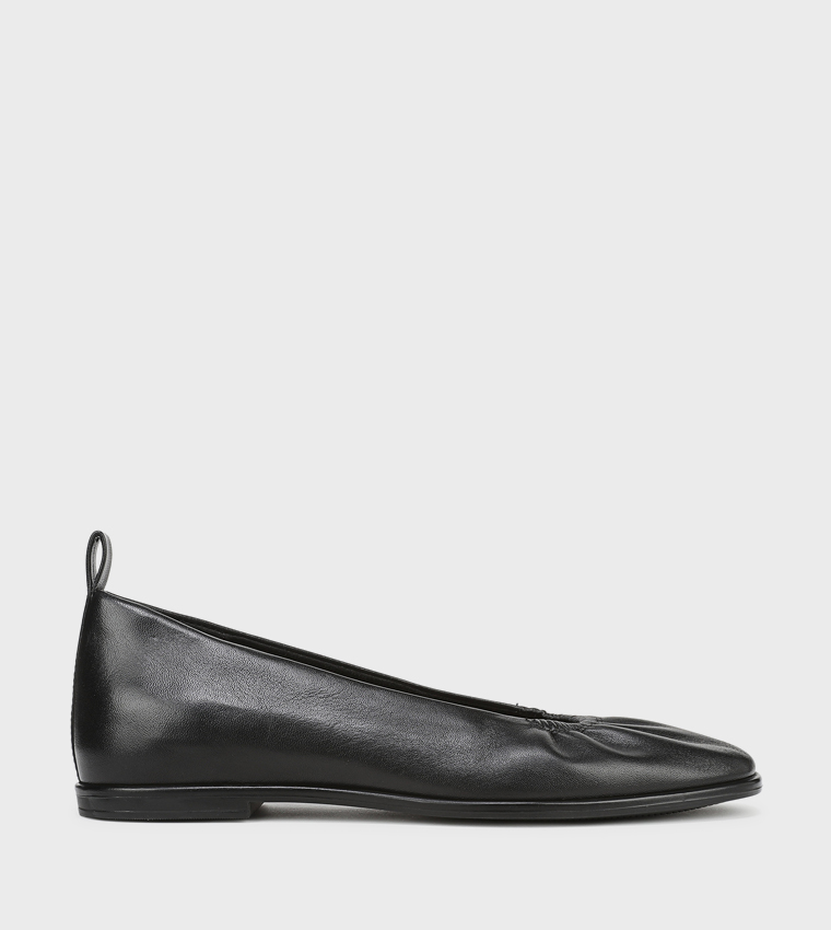 ESTIE Slip-On Ballerinas
