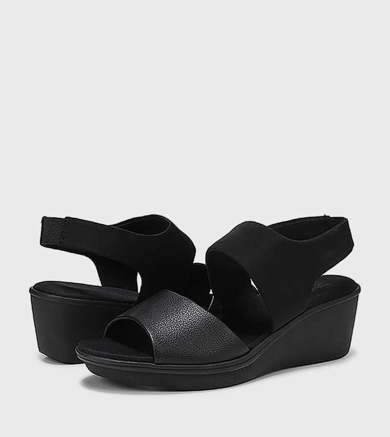 REY Textured Open Toe Wedge Sandals 