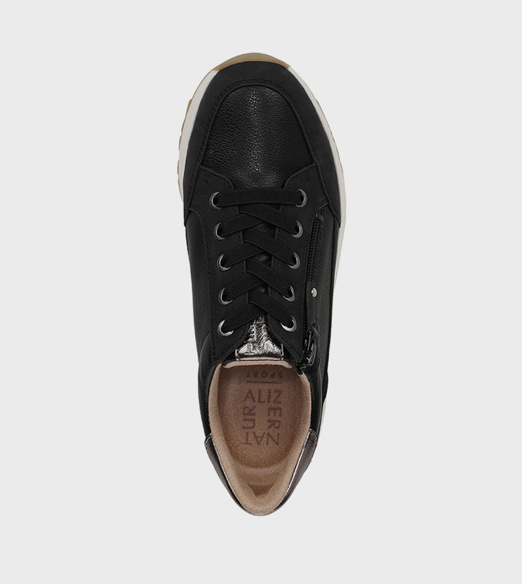 JACE Round Toe Lace-Up Sneakers