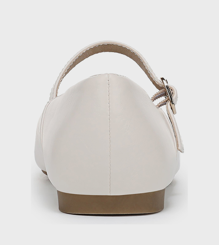 BELOVED Solid Mary Jane Shoes