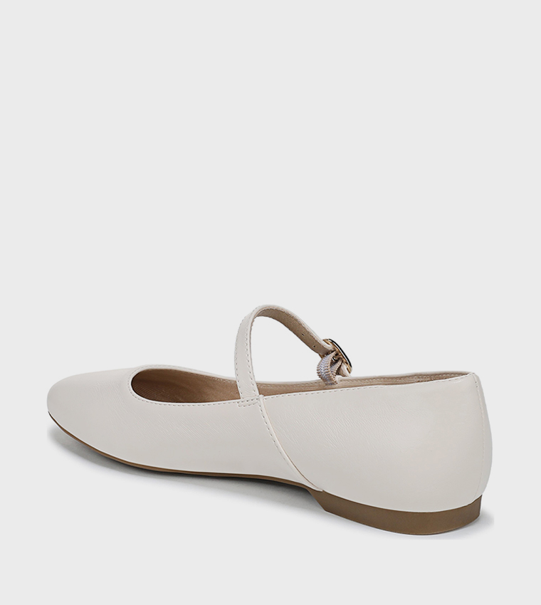 BELOVED Solid Mary Jane Shoes