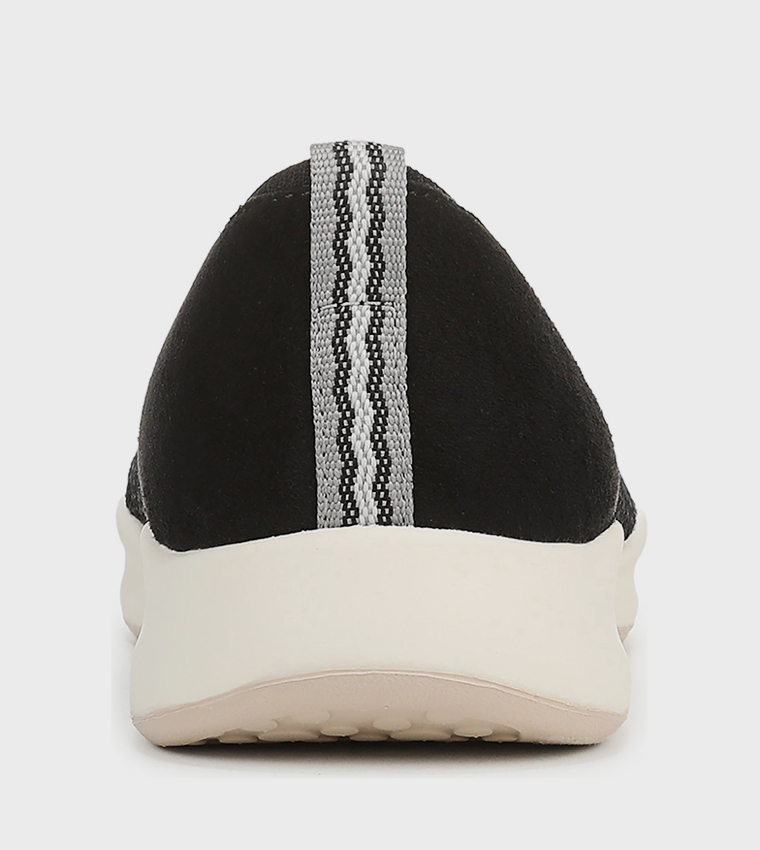 UNITY Slip-On Casual Shoes