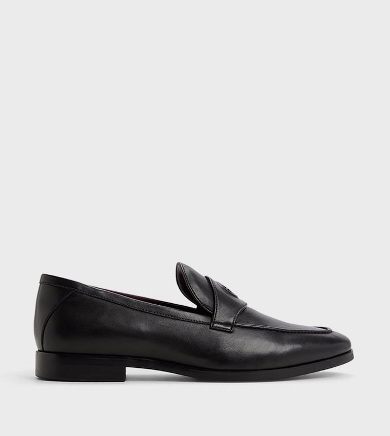 JAROD Round Toe Slip-On Loafers