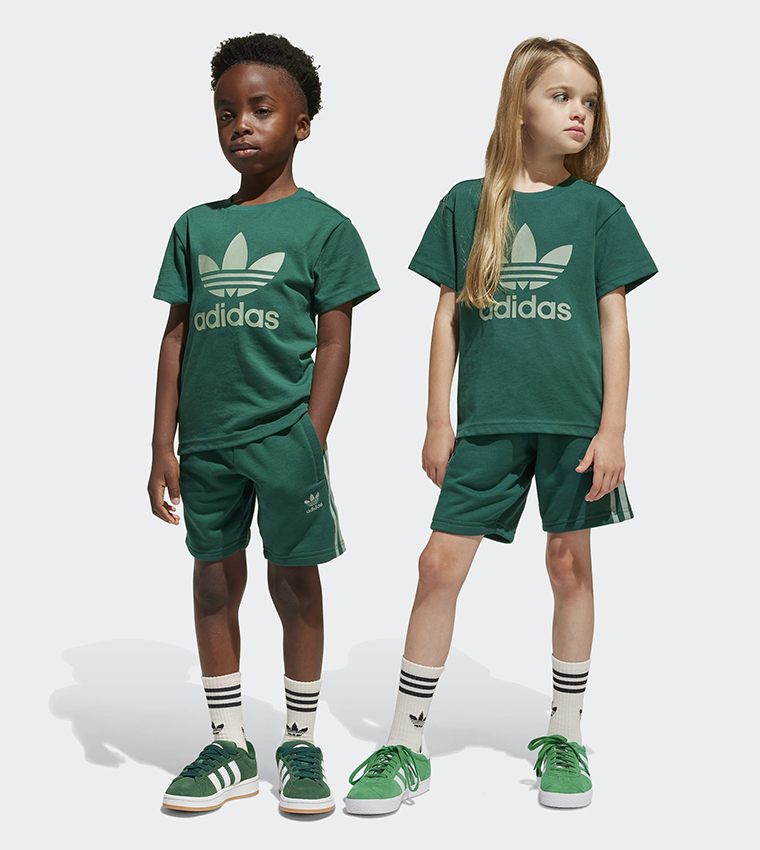 طقم تيشيرت وشورت أديكلر