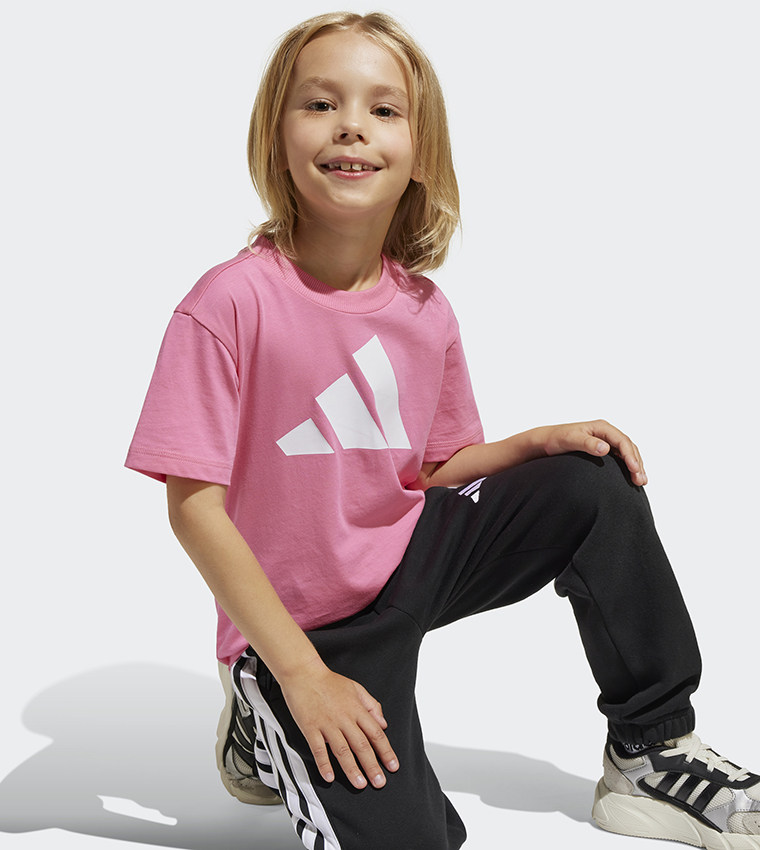 Essentials Short Sleeves T-Shirt