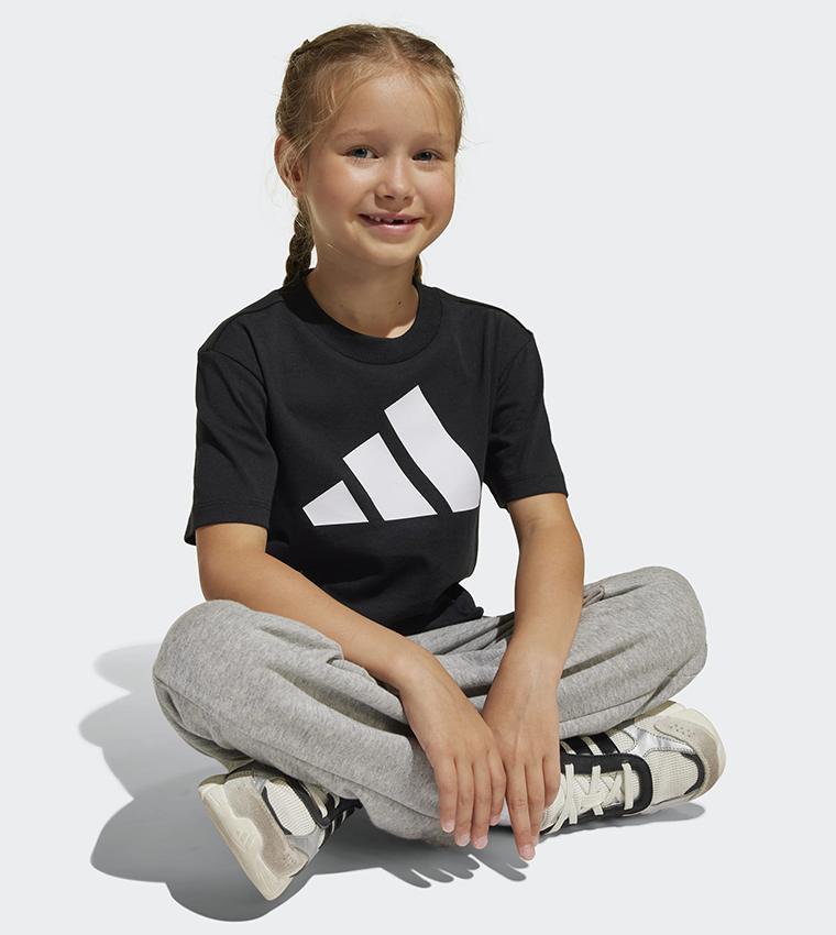 Essentials Short Sleeves T-Shirt