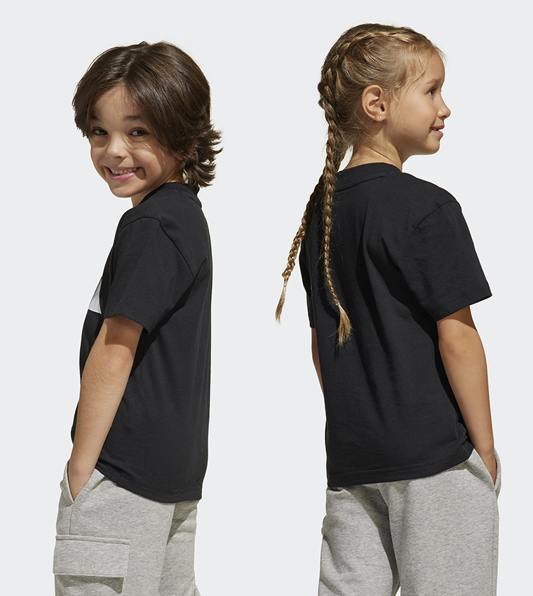 Essentials Short Sleeves T-Shirt