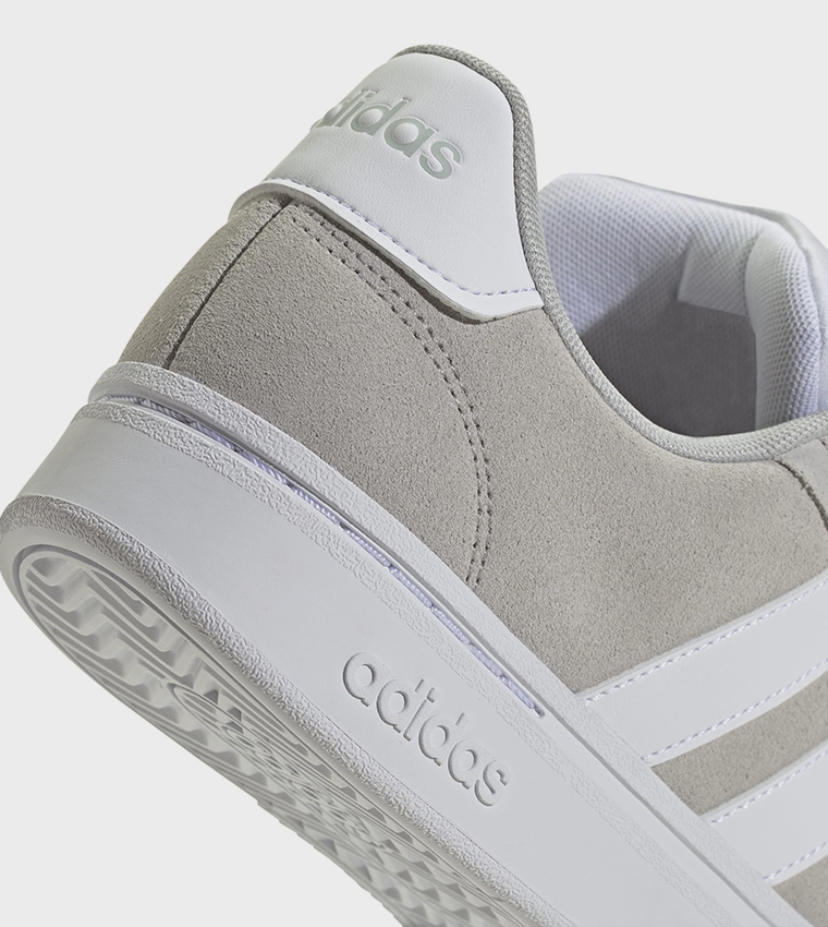 GRAND COURT ALPHA Lace Up Sneakers