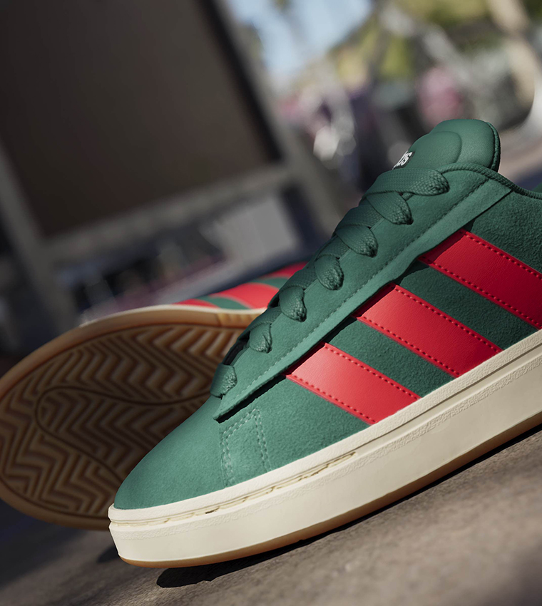 GRAND COURT ALPHA Lace Up Sneakers