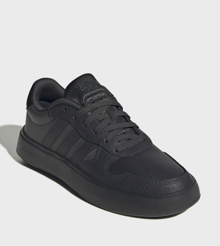 سنيكرز برباط لايت كورت