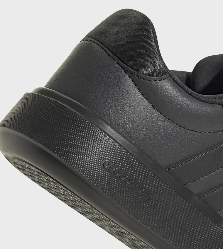 سنيكرز برباط لايت كورت