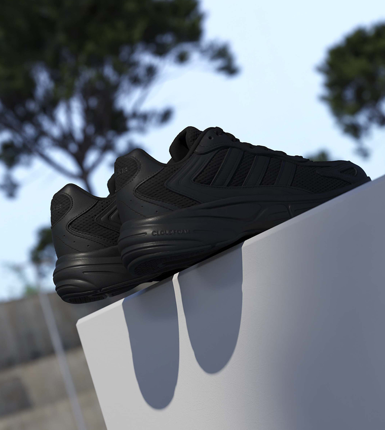 سنيكرز إيكليبتكس 2000 مخطط برباط