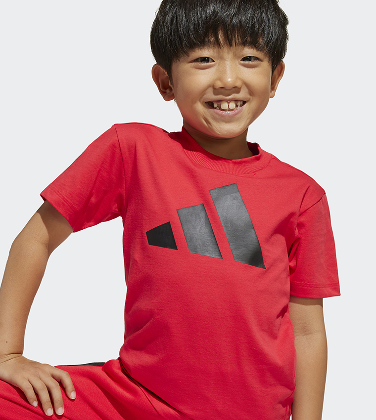 Essentials Short Sleeves T-Shirt