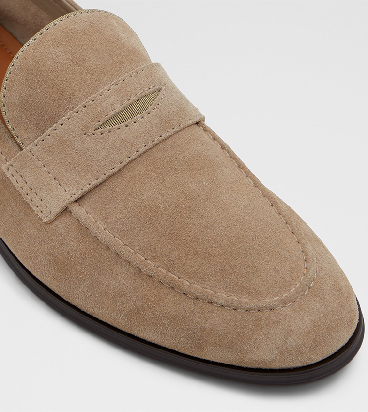 JOURNEY Suede Loafers