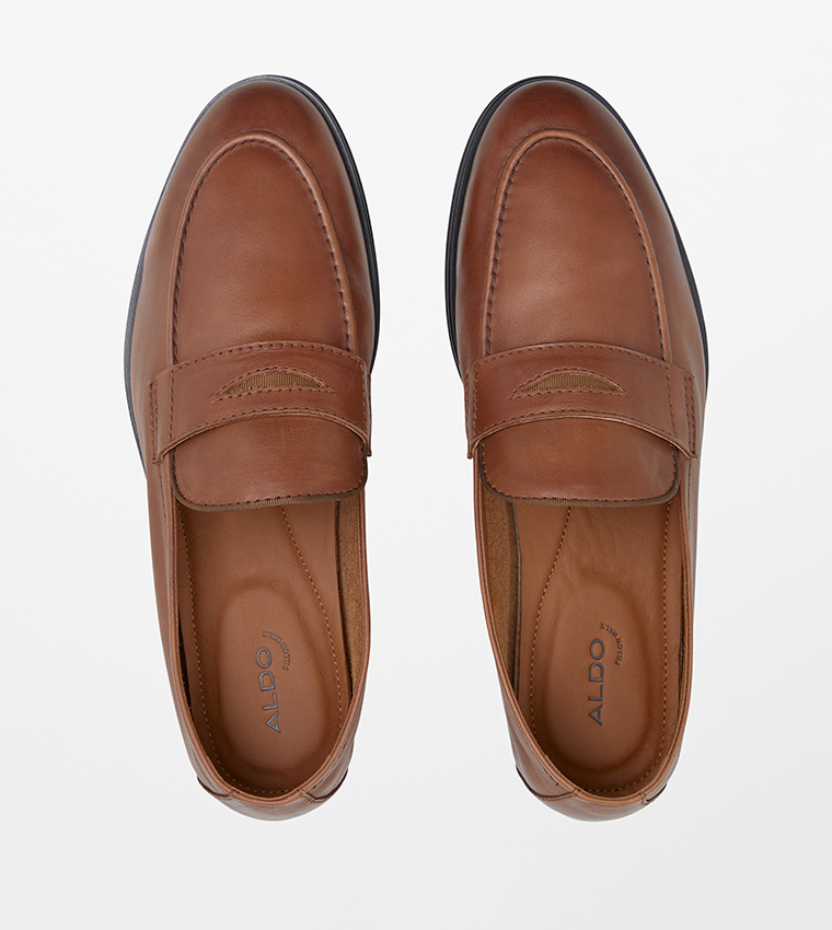 JOURNEY Slip-On Loafers