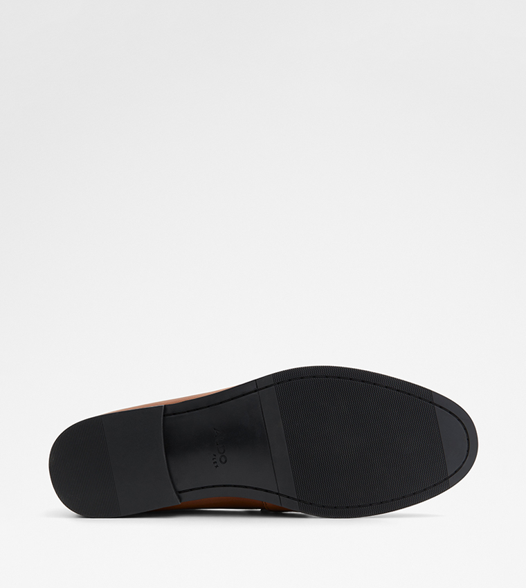 JOURNEY Slip-On Loafers