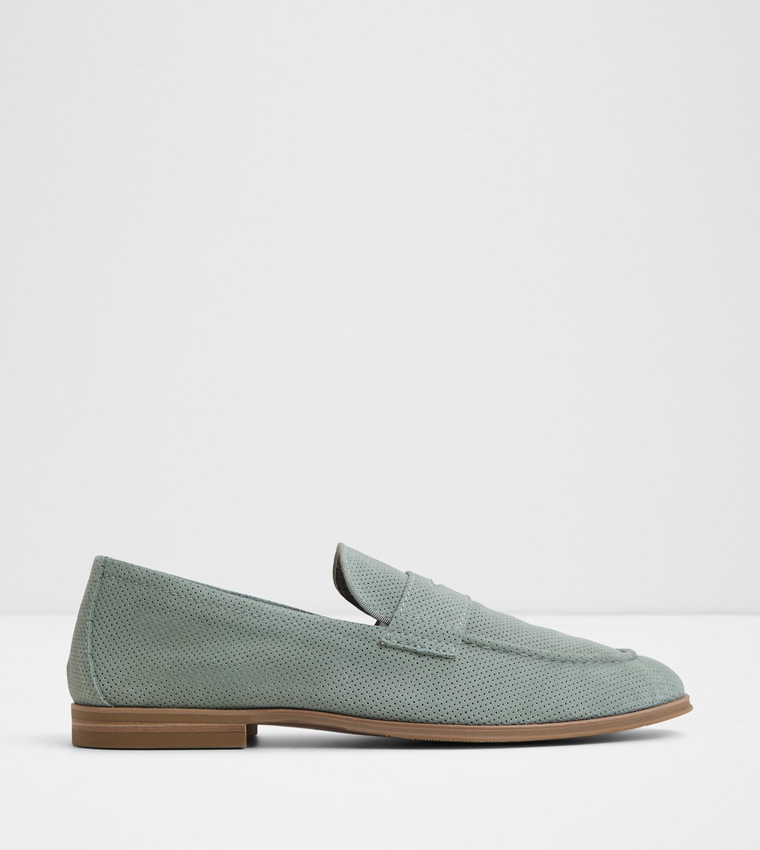 JOURNEY Perforated Loafers
