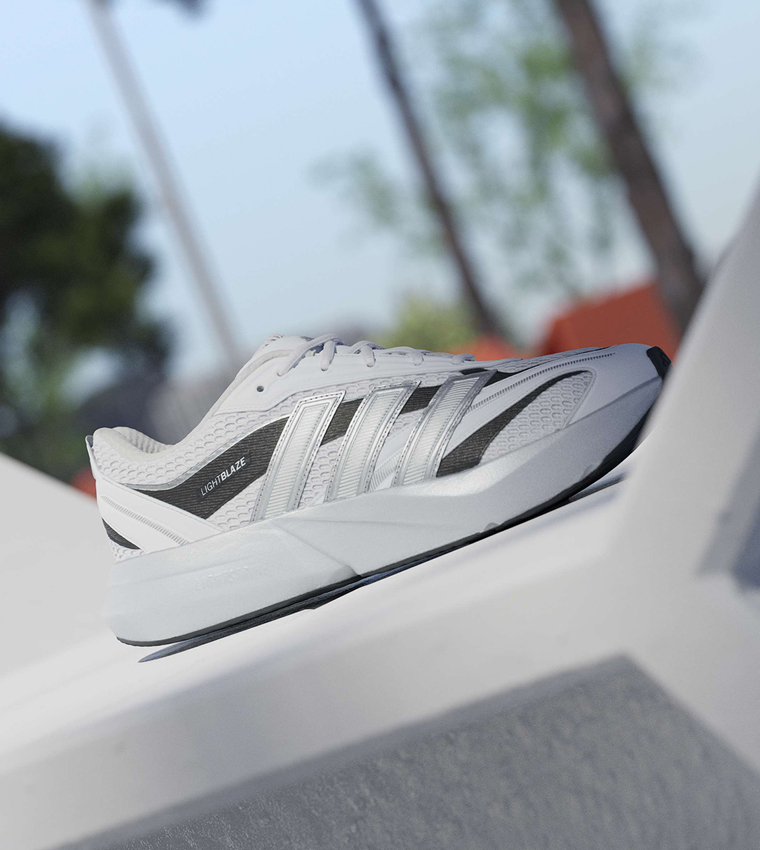 LIGHTBLAZE GLOW Color Block Lace-Up Sneakers