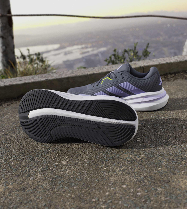 GALAXY 7 Stripe Detail Lace-Up Running Shoes